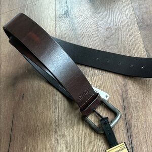 Levi's Dark Brown Leather Belt with Silver Buckle ! Size 42